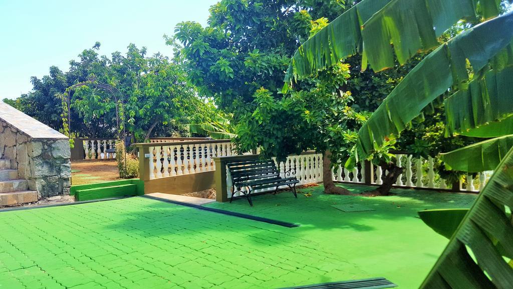 Hibiscus House Seychelles Self Catering Leilighet Victoria Eksteriør bilde