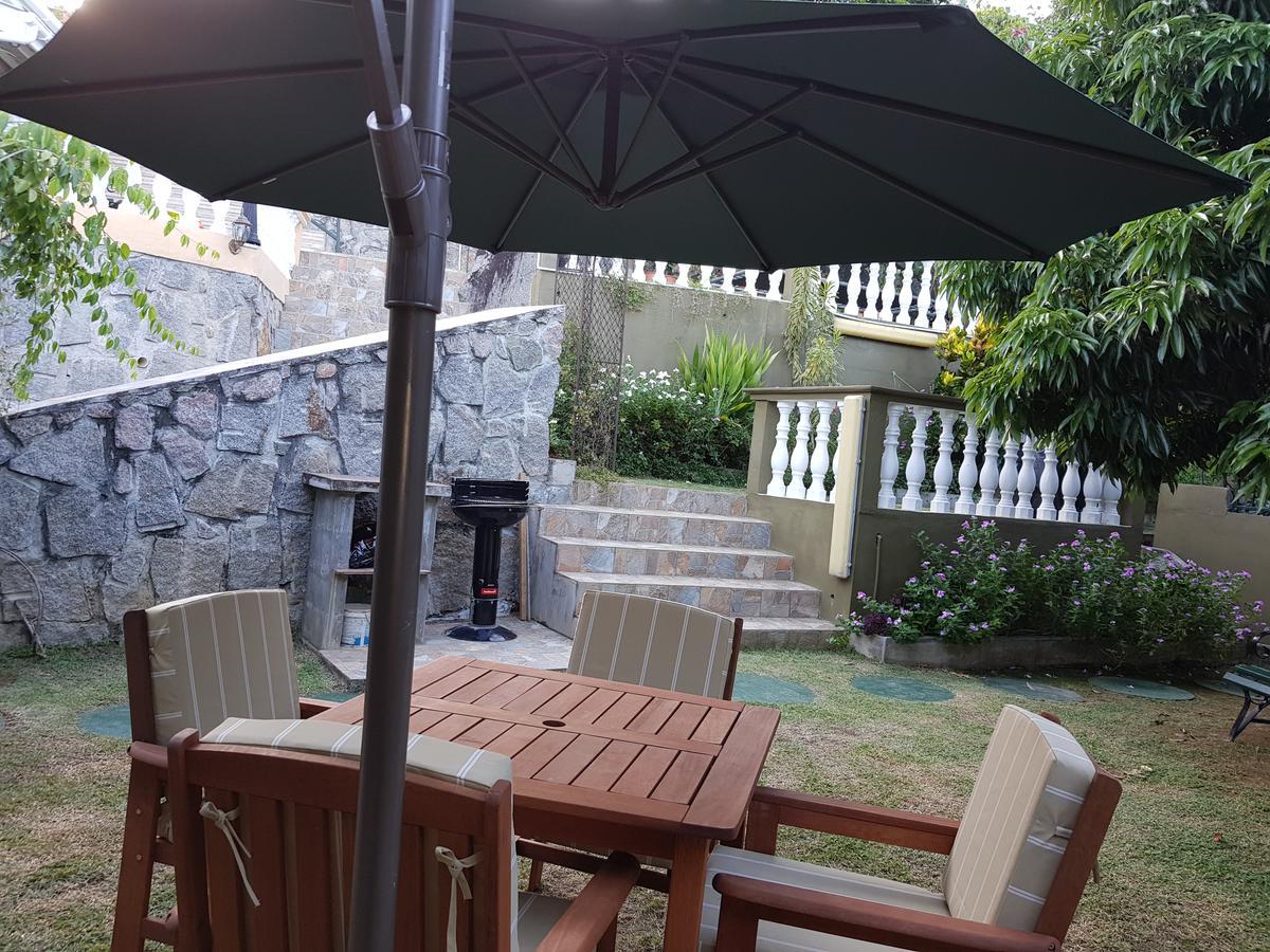 Hibiscus House Seychelles Self Catering Leilighet Victoria Eksteriør bilde