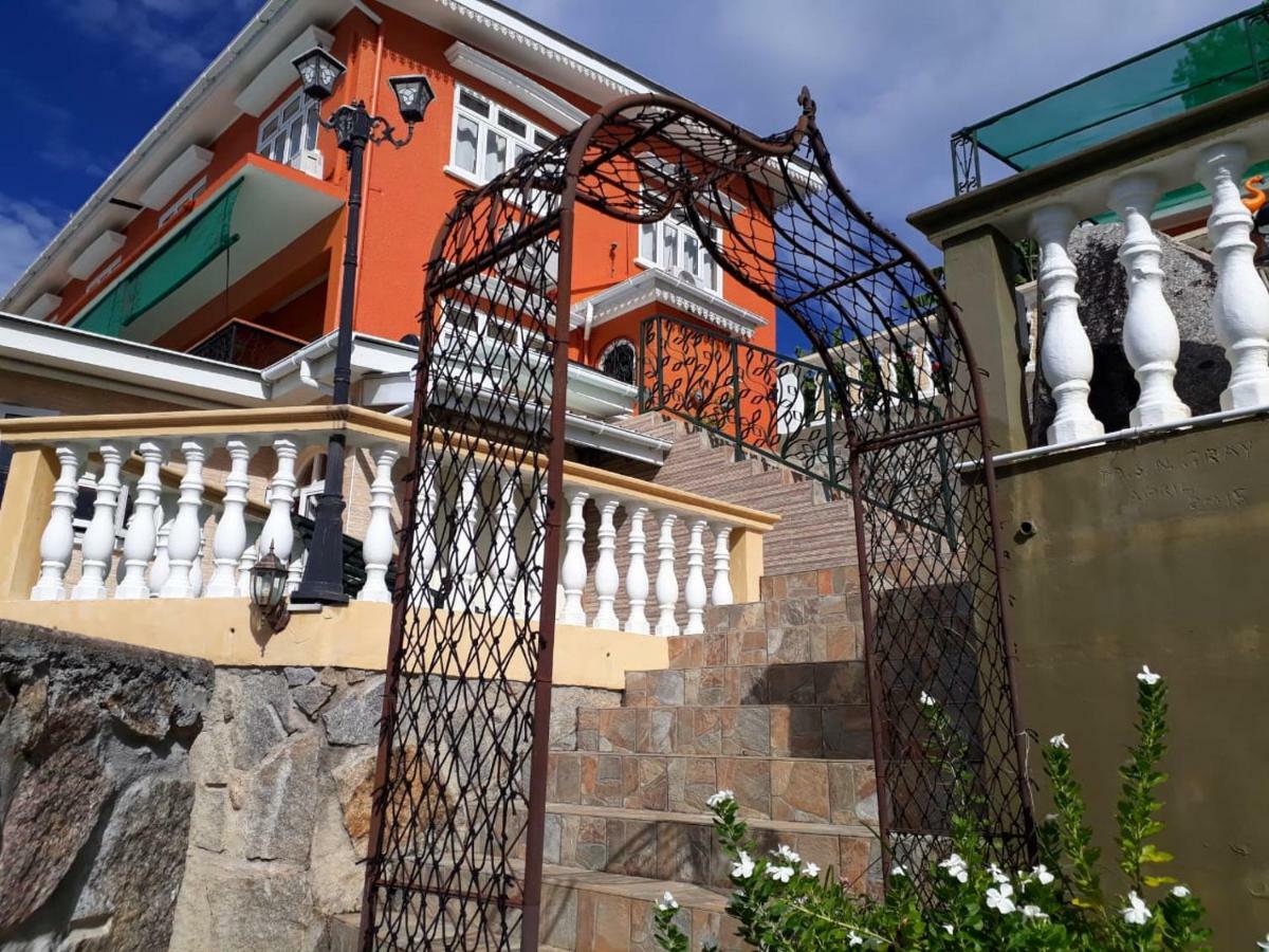Hibiscus House Seychelles Self Catering Leilighet Victoria Eksteriør bilde