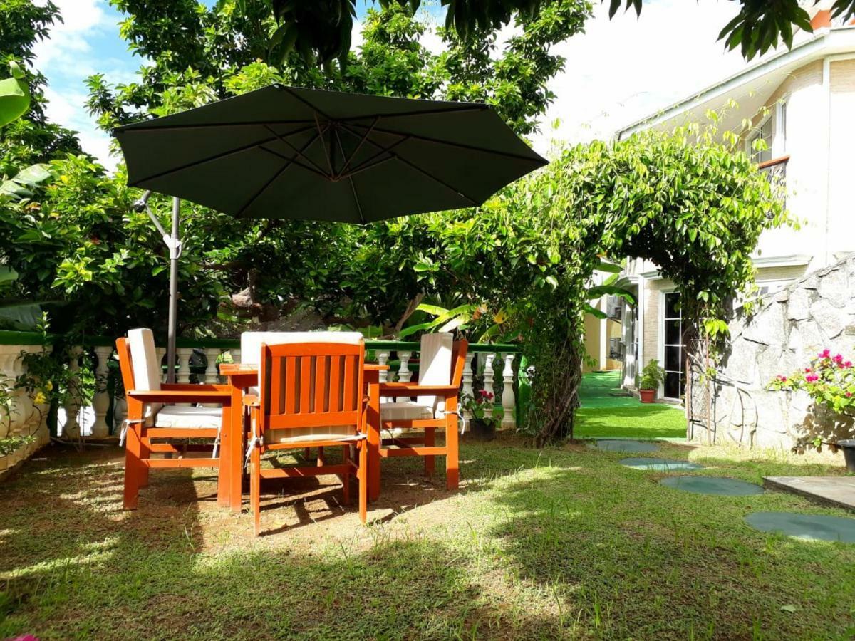 Hibiscus House Seychelles Self Catering Leilighet Victoria Eksteriør bilde