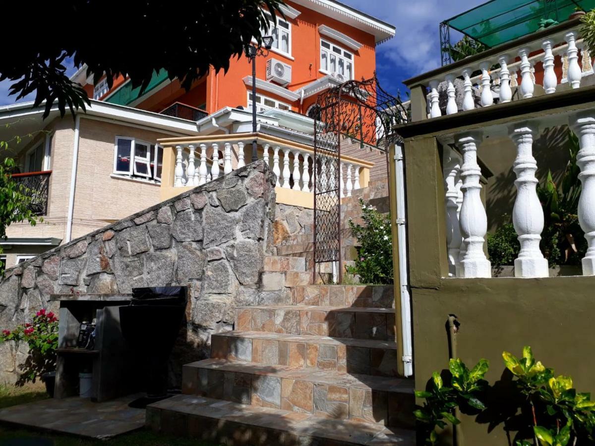 Hibiscus House Seychelles Self Catering Leilighet Victoria Eksteriør bilde